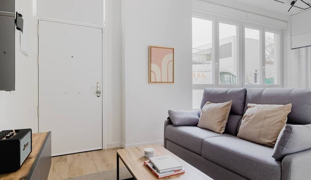 Apartment 4 - Modern in Castellana - 4 Towers