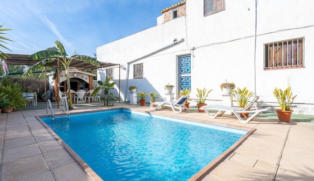 Apartment 'Josefina y Tomas' with Sea Views, Wi-Fi