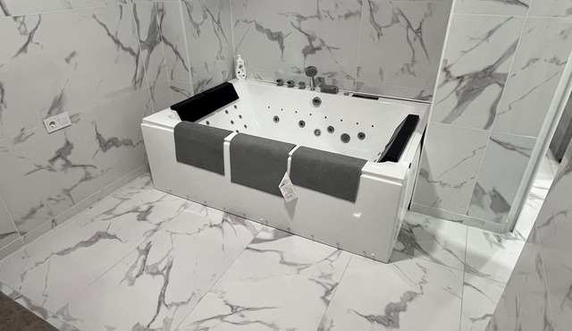 Apartment with a Private Jacuzzi in Gandía