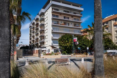 AT129 Apartamento en primera línea de la playa