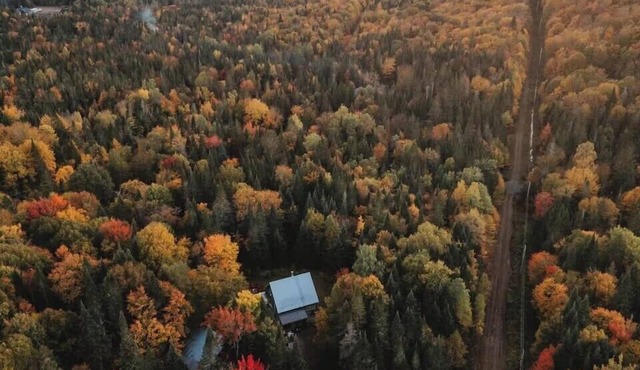 Authentic Ranch Experience Close to Mont-Tremblant in Val-des-Lacs