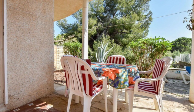 Beautiful apartment for 3 guests with WIFI, TV, patio and pets allowed