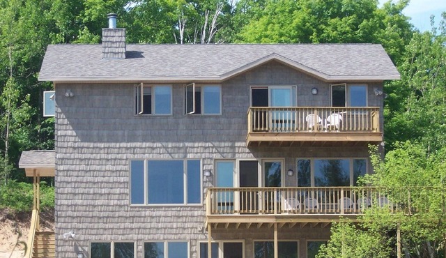 BEST LOCATION bordering Whitefish Dunes State Park with the Best Sand Beach! in Jacksonport