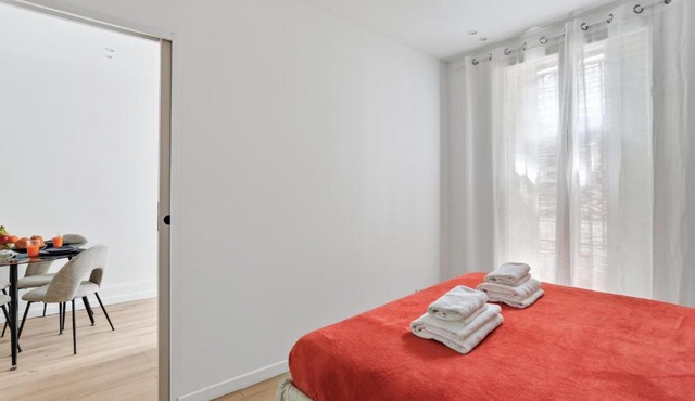 Branded New - Well Designed - 1BR Apt in Paris 20 in Paris