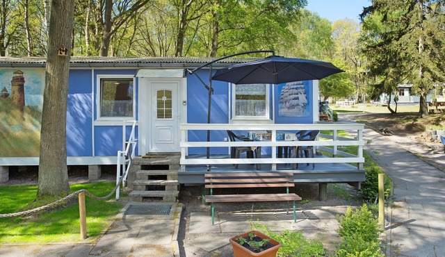 Bungalow 'Bungalow - Bark Sedov, Bgl 2' with Private Terrace and Wi-Fi in Dranske