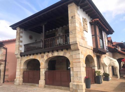 Casa el Elefante blanco in Cabarceno
