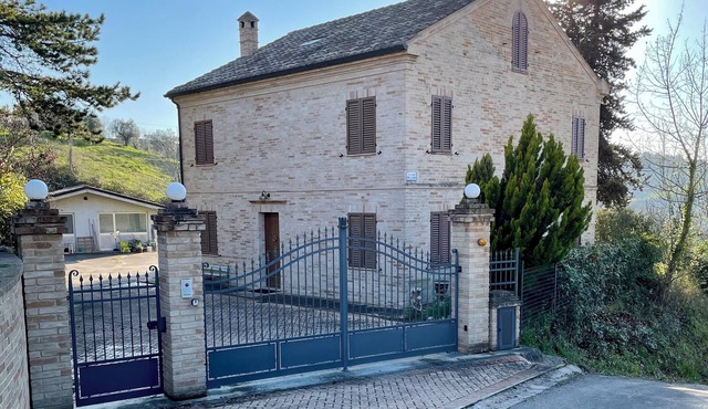 Casa Estelo, nestled in an oasis of tranquility ideal for families in Torchiaro