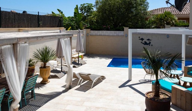 Casa Verde Guesthouse