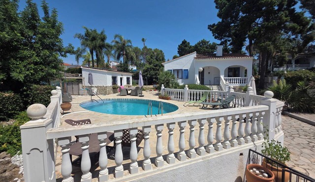 Charming Guest House with a Private Pool near Gandia