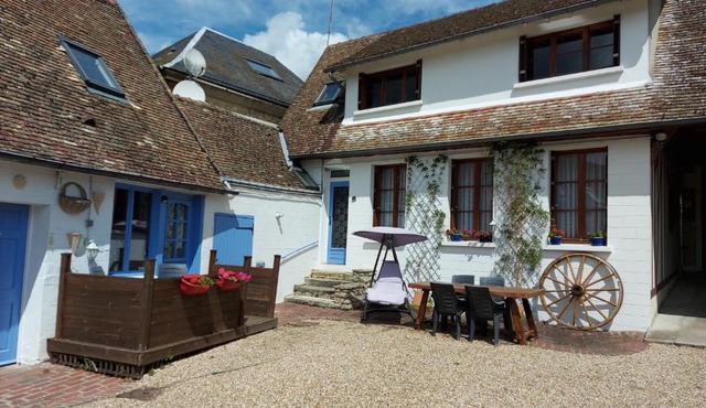 Chez Robins in Trie-Château