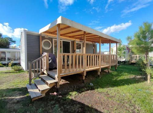 Chez Seb et Sarah - Bungalow Paisible aux Viviers in Lège-Cap-Ferret