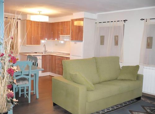 Comfortable Apartment with Mountain View in Laspaúles