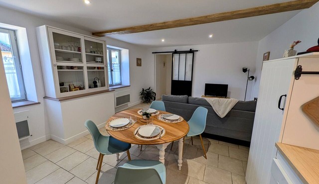 Comfortable cottage in Champlitte - 6 guests in Champlitte