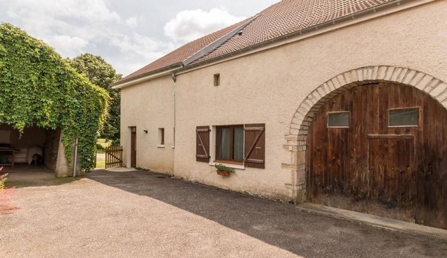Comfortable Cottage in Confracourt, Saône Valley in Confracourt