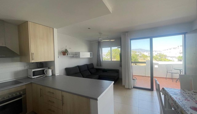 Condado De Alhama Apt-pool-park-parking-sleeps4