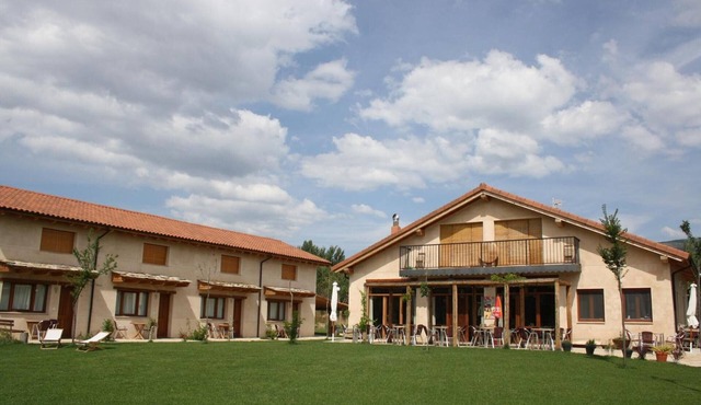 Country House 'Villabamba 1' with Mountain Views, Shared Terrace and Wi-Fi