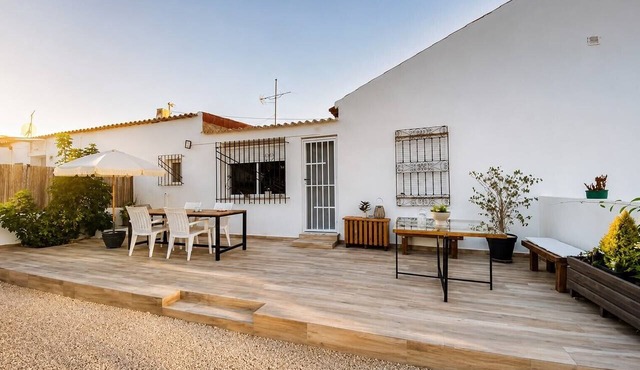 Country House 'Casa Perico Reyes' with Mountain View, Wi-Fi and Air Conditioning