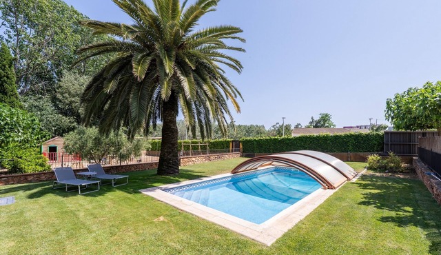 Country House 'Pont' with Mountain View, Private Pool and Wi-Fi