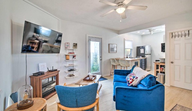 Cozy Rochester Gem Patio, Downtown Location! in Rochester