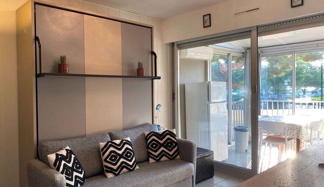 Cozy studio with air conditioning, WIFI and parking in Balaruc-les-Bains