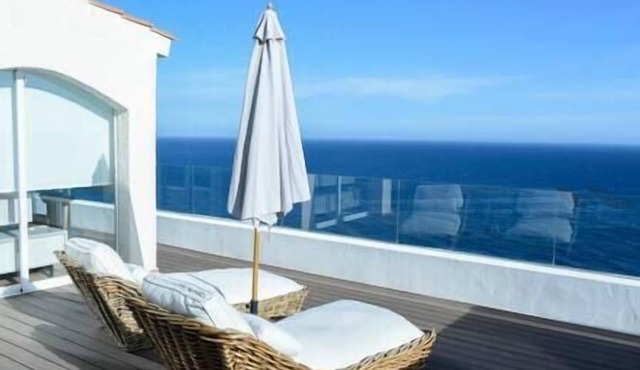 Delfín luxury Villa Water Front & Jacuzzi