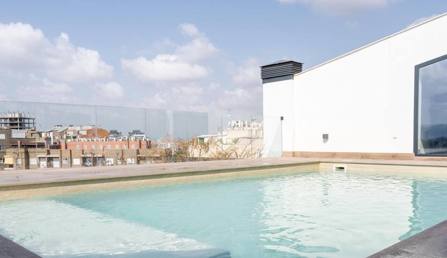 Design flat for 2 people with communal swimming pool and gym.