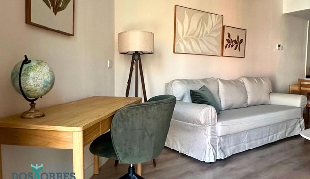 Dos Torres Varda Balcony & Private Parking