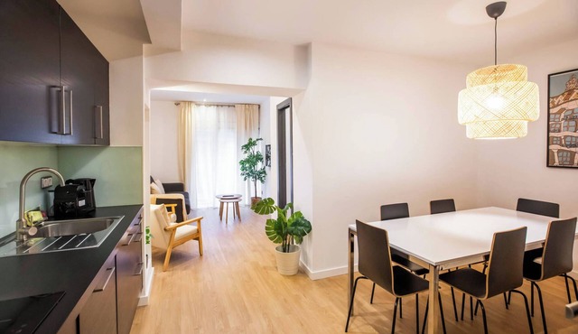 E2ind1118 - Apartment near Sagrada Familia