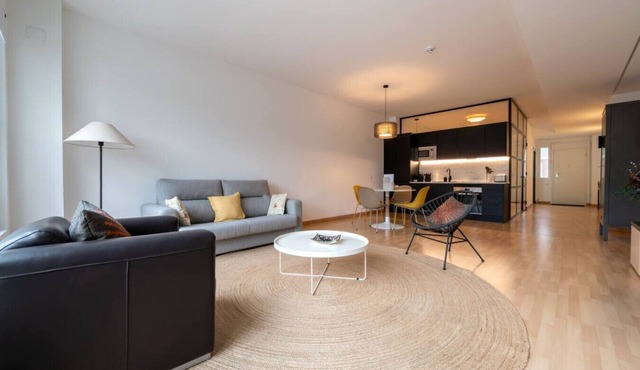 Elegant design in Alcobendas, Ideal for 4 people
