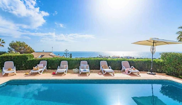 VILLA TURQUESA - Stylish large, bright villa near the beach, sea views in Binibeca Nou (Sant Lluis) (Urbanitzacio)