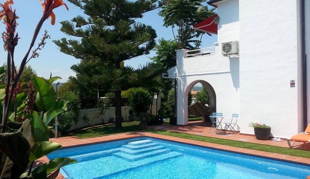 Gasthaus Villa Habana by Interhome
