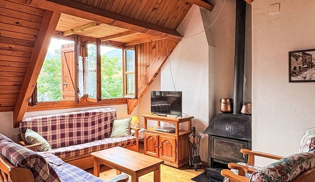 Geräumige Maisonette mit Kamin Isard 2 Vall de Boí by Interhome