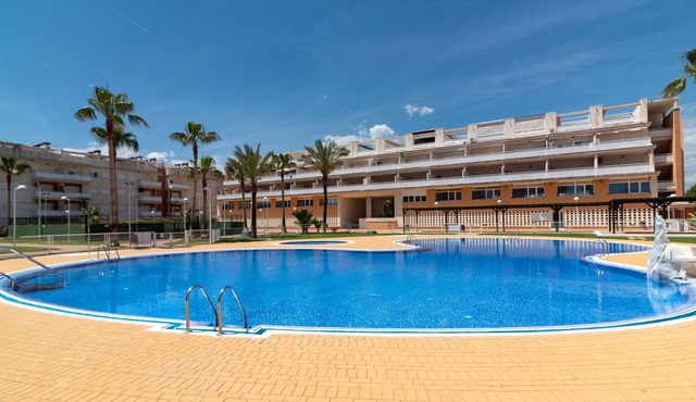 Global Vacacional: Ground floor with pool in Almenara