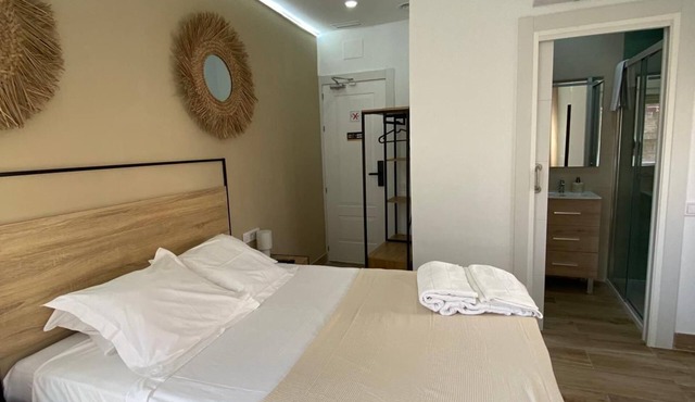 Grampy Boutique Hostal - Zaragoza Centro