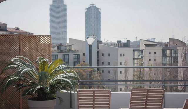 Grand Oasis | Bright 2 Bedroom in Poble Nou