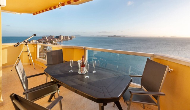 Holiday Home 'Playa Príncipe Beach La Manga' with Sea View, Wi-Fi and Air Conditioning