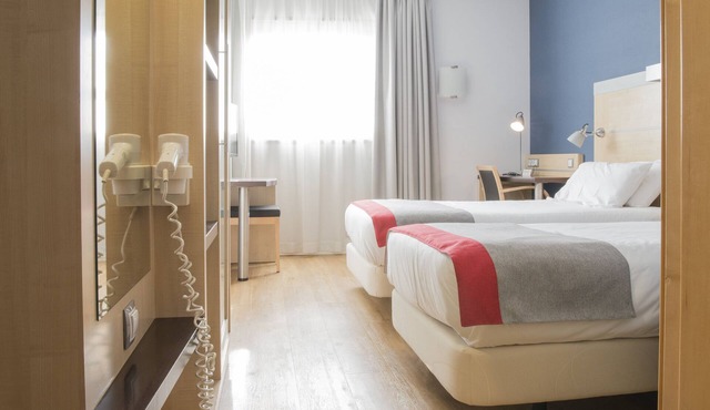 Holiday Inn Express Valencia - Bonaire by IHG