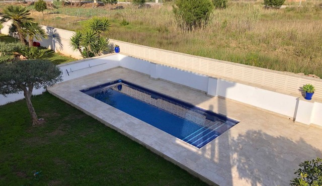 Homerez - Comfortable villa with pool in Castellón