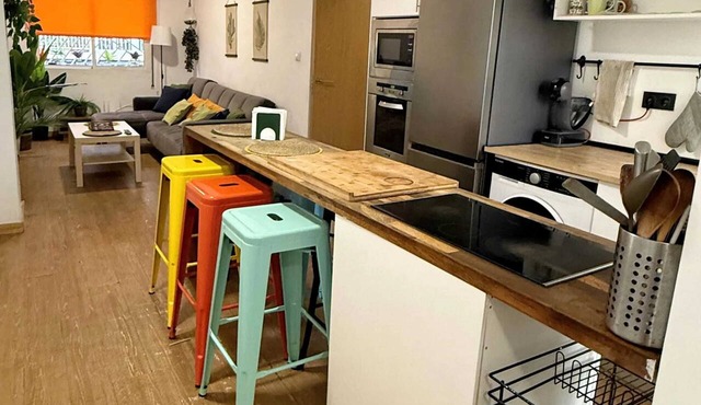 Homerez - Spacious Apartment in Central Cartagena