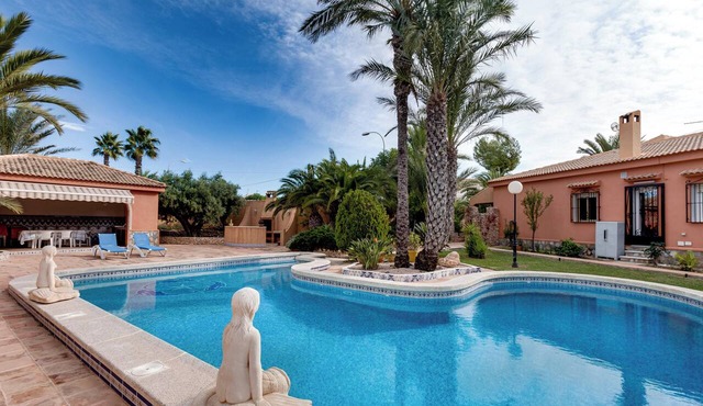 Homerez - Villa in Torrevieja