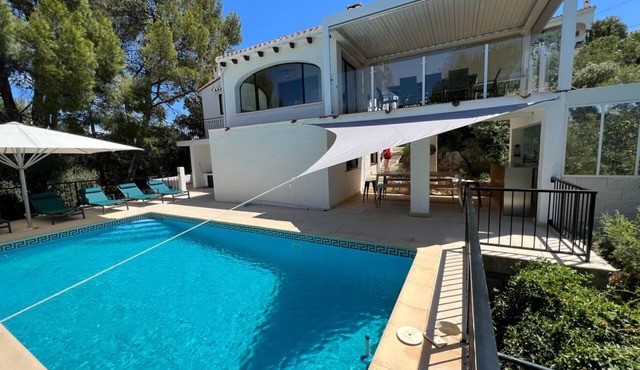 HORIZONTE - Fabulous villa with private pool. Free WIFI.