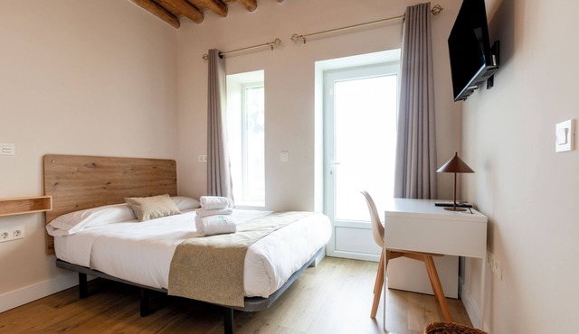 Hospedería Boho Granada by eme hoteles in La Zubia