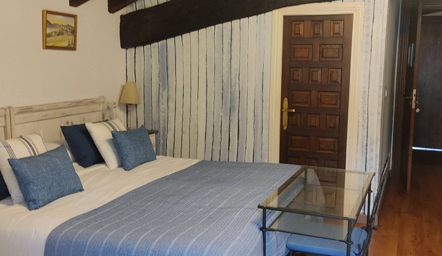Hostal Mendaurpe
