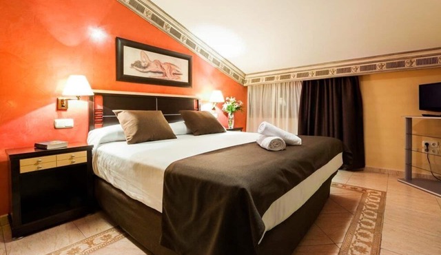 Hotel Carlos I Toledo in Yuncos