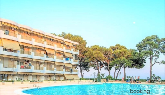 Internacional cambrils, climatizado y con piscina