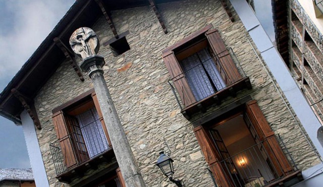 L'Oficial in Esterri d'Àneu