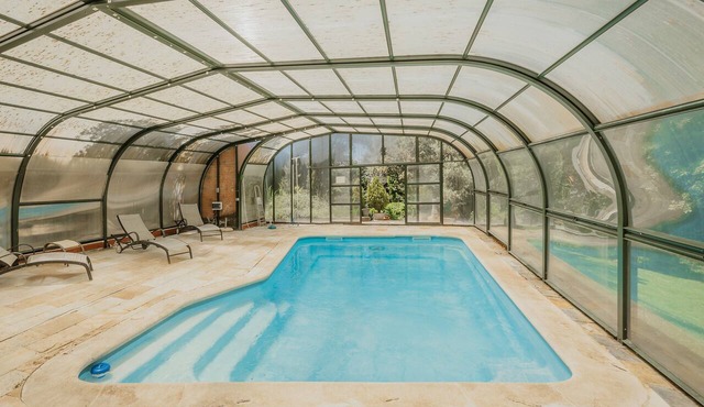 La Rosa De Los Vientos, Villa with Pool & Hot Tub in Sierra de Guadarrama