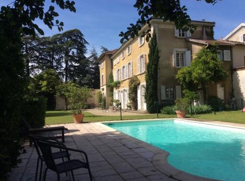Le clos saint Genois in Saint-Genis-Laval