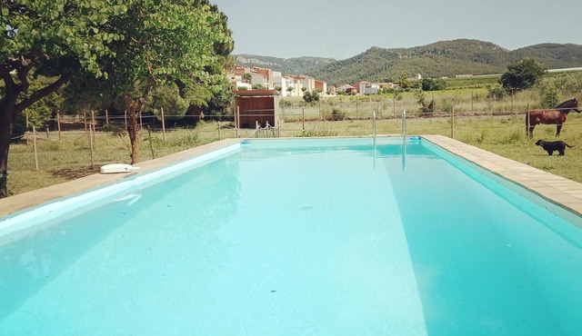 Les Violetes country house Nature, calm and authenticity