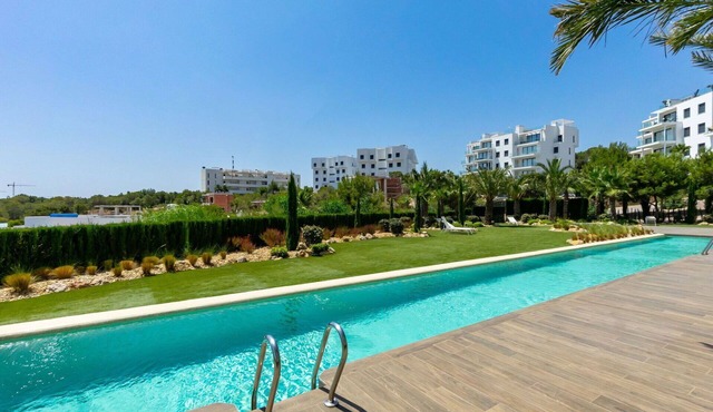 Lovely apartment for 6 guests with pool, WIFI, A/C, TV and patio